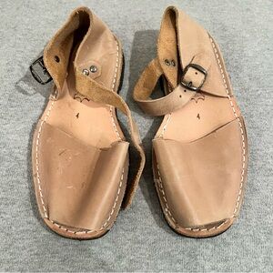 Pons Tan Leather Sandals with Buckle